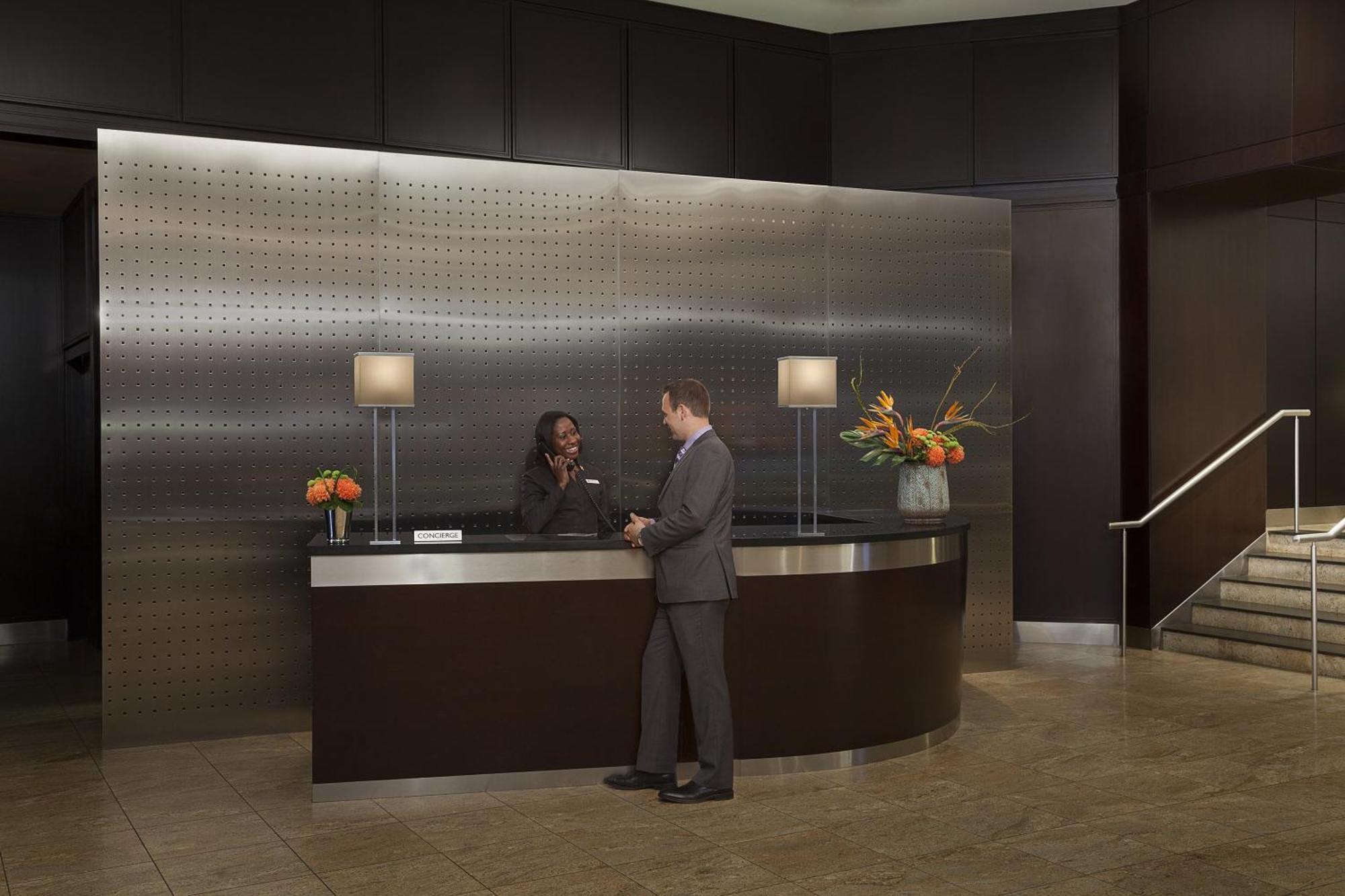 Intercontinental Toronto Centre By Ihg Otel Dış mekan fotoğraf